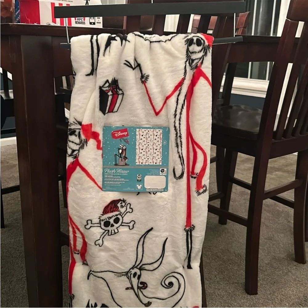 Disney NBC Nightmare Before Christmas Plush throw